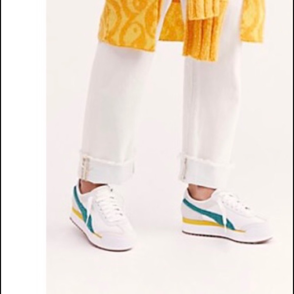 Roma Amor Heritage Sneakers Free People Puma size 7.5